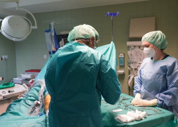 Chirurgische Operationen